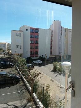 Гостиница Studio in Agde, With Wonderful City View, Terrace and Wifi - 150 m Fro в Агде