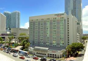 Фото Courtyard Miami Downtown/Brickell Area