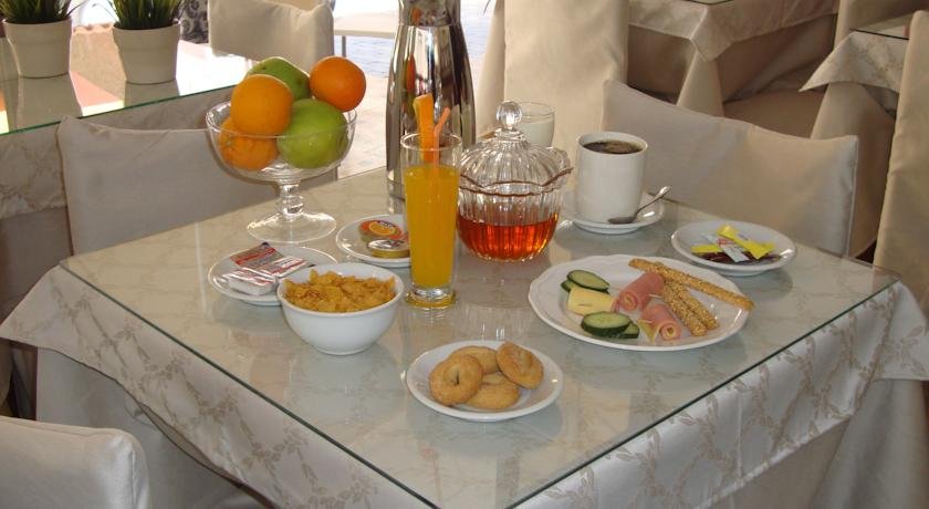 Фото Hotel Rachel