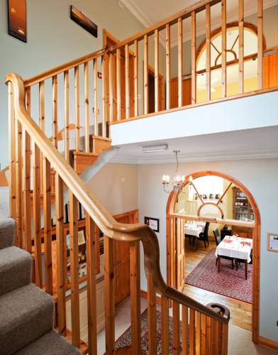 Фото St Cuthbert's House - Guest house