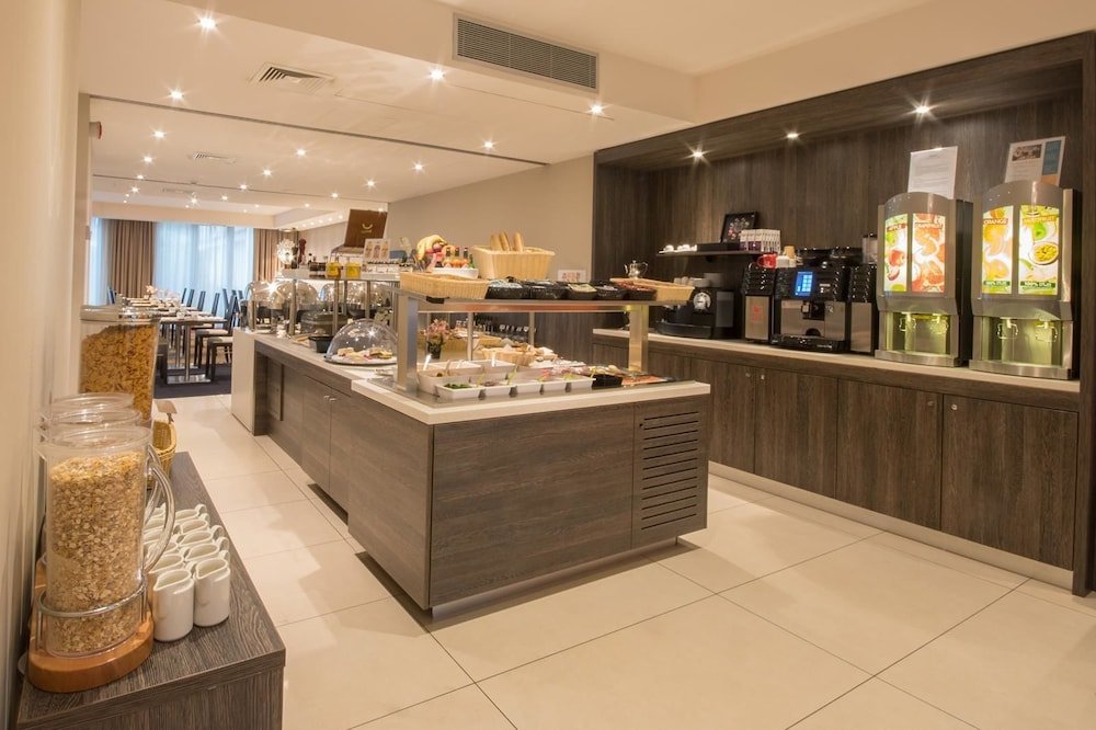 Фото Mercure Brussels Centre Midi