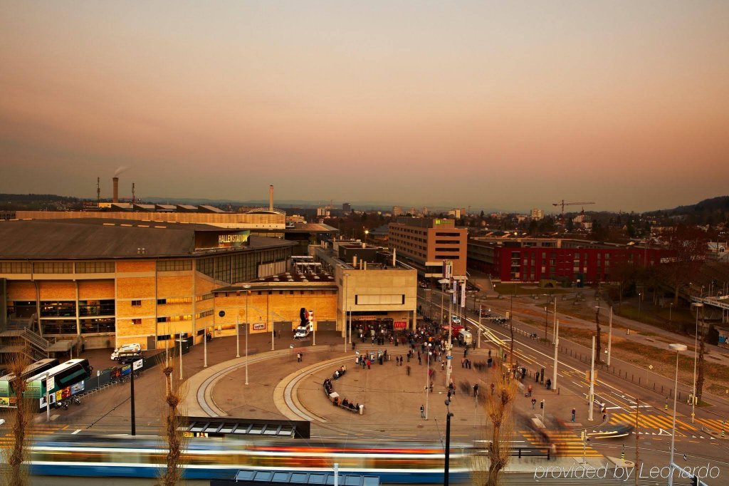 Фото Holiday Inn Zurich - Messe by Ihg