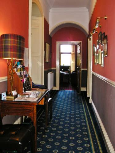 Фото Castle Venlaw Hotel