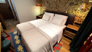 Khedi Hotel (Tbilisi, Ketevan Dedofali Avenue, 24А) ، فندق