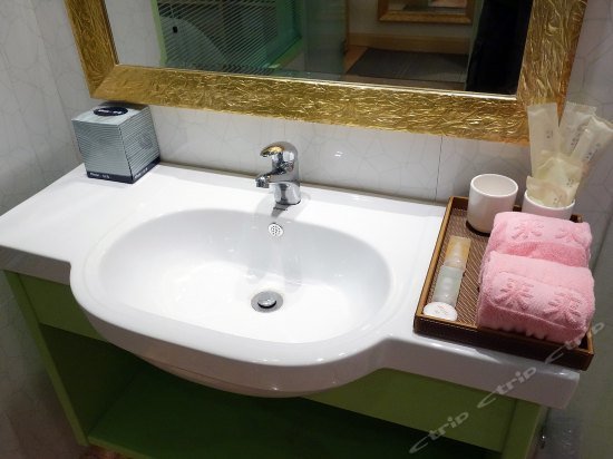 Фото Shanghai Lailai Hotel