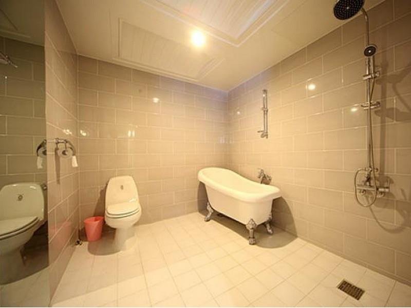 Фото Goodstay Vax Dorocy Hotel