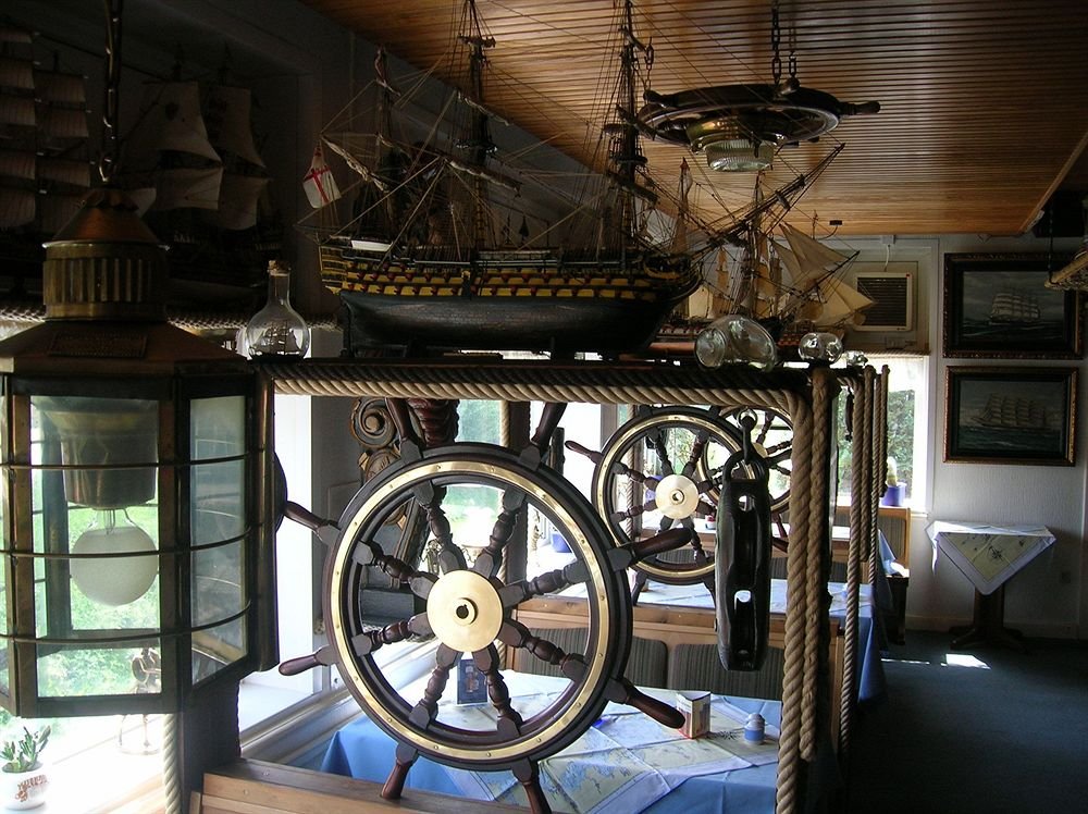 Фото Hotel Restaurant Alte Schiffsgalerie