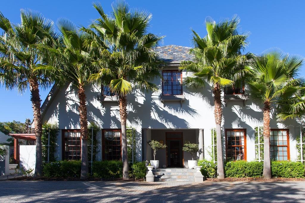 Фото 5 Seasons Guest House