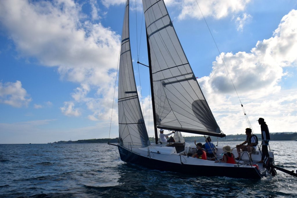 Фото Fun Wind Sailing School