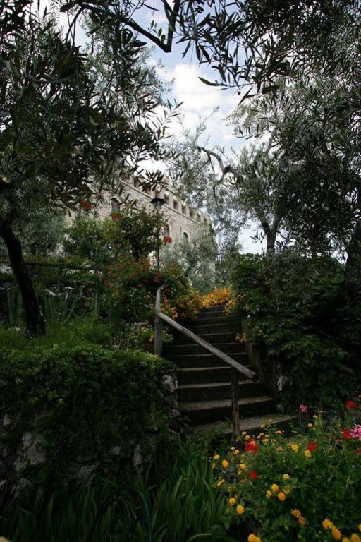 Фото Hotel Castello Miramare