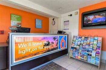 Гостиница Motel 6 Los Angeles - Harbor City в Карсоне