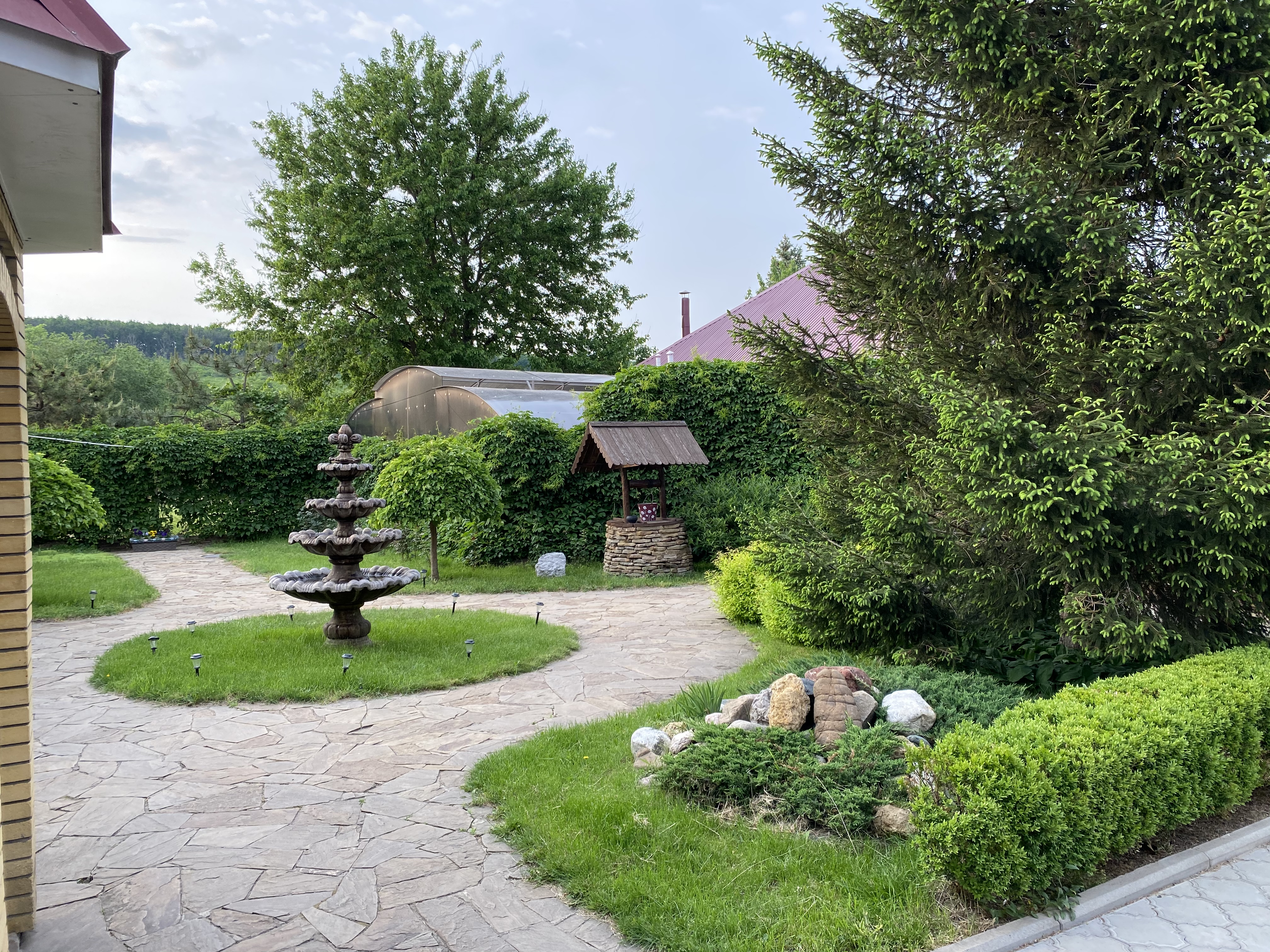 Фото отеля 2