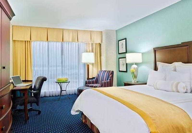 Фото Louisville Marriott Downtown