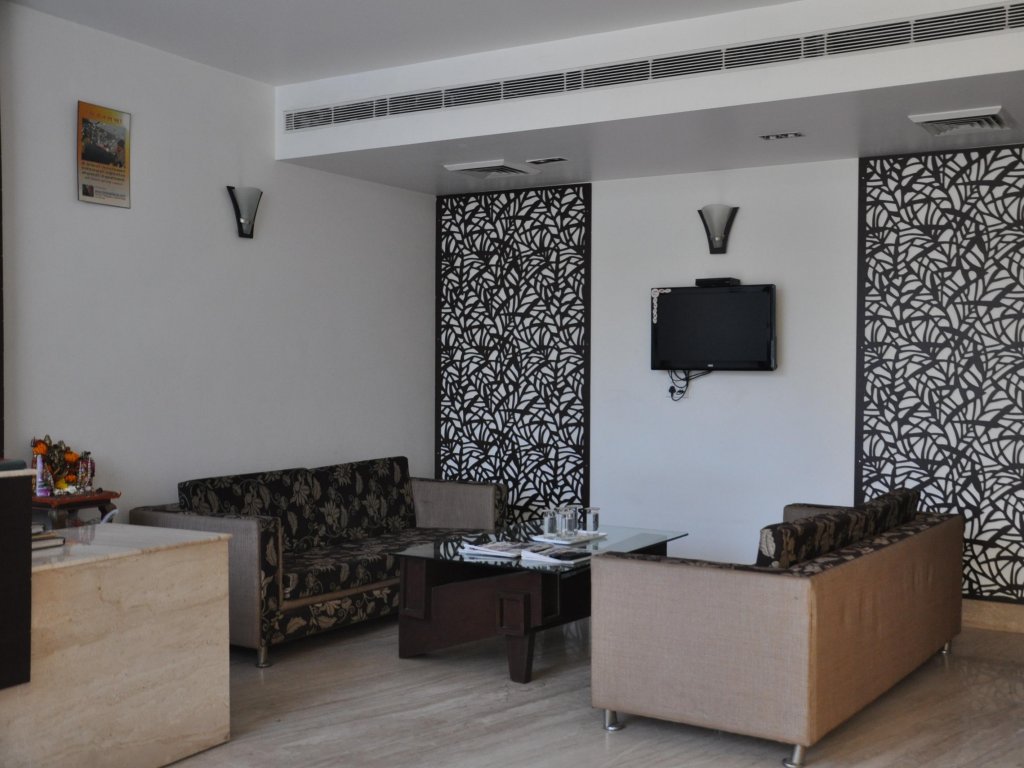 Фото Hotel Haris MG Road Gurugram