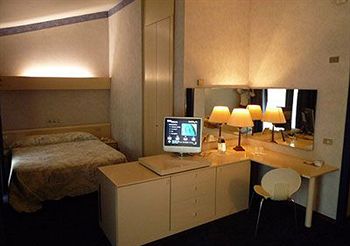 Фото Hotel Pagoda