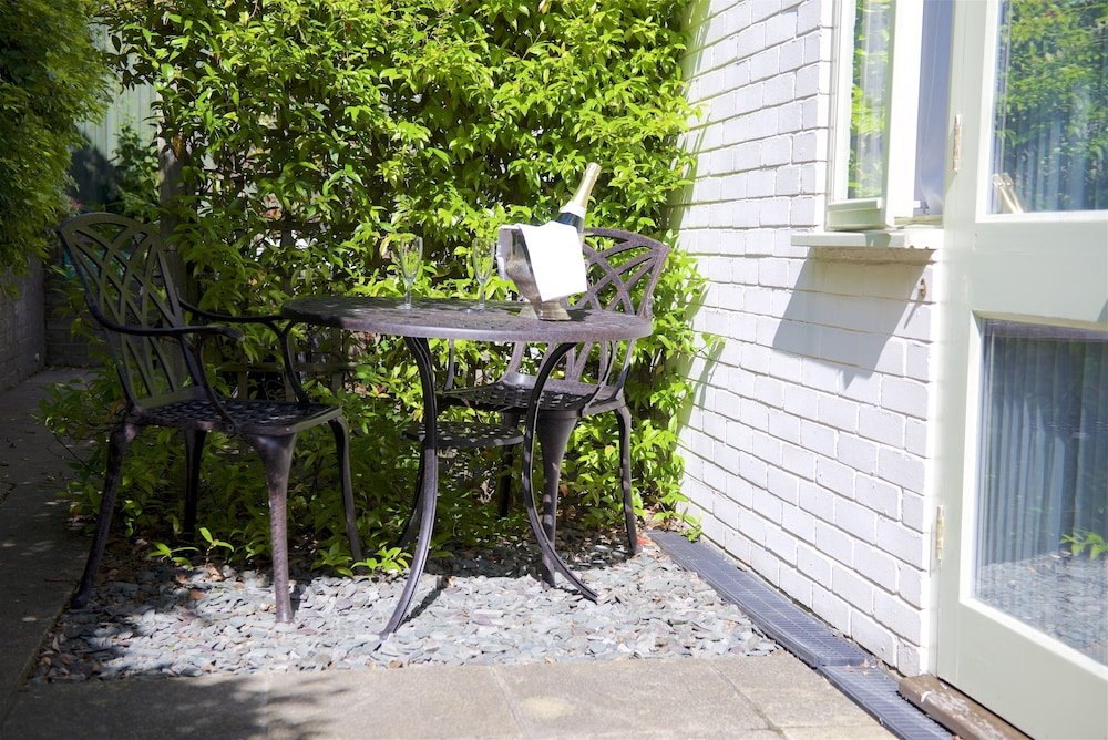 Фото Cottage Lodge Hotel