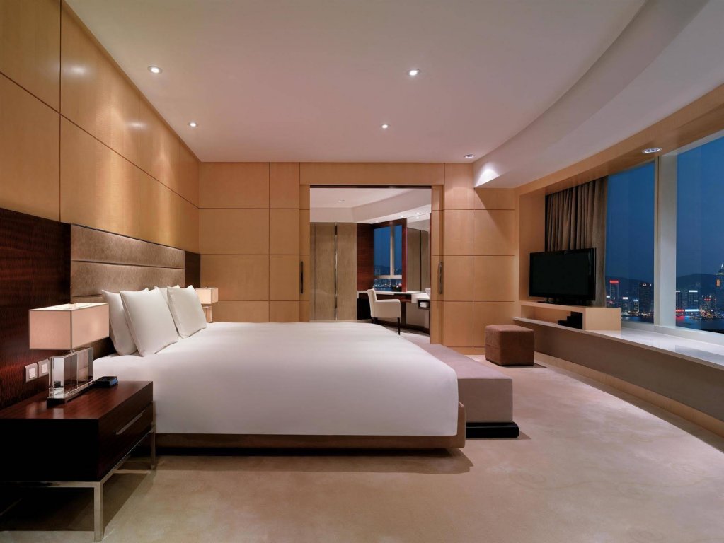 Фото Hyatt Regency Hong Kong, Tsim Sha Tsui