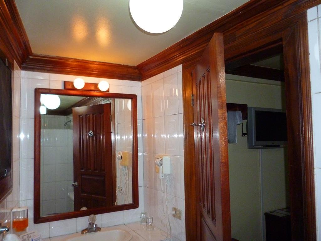 Фото Hotel Don Carlos