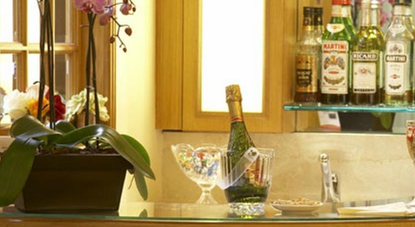 Фото Hotel Gavarni