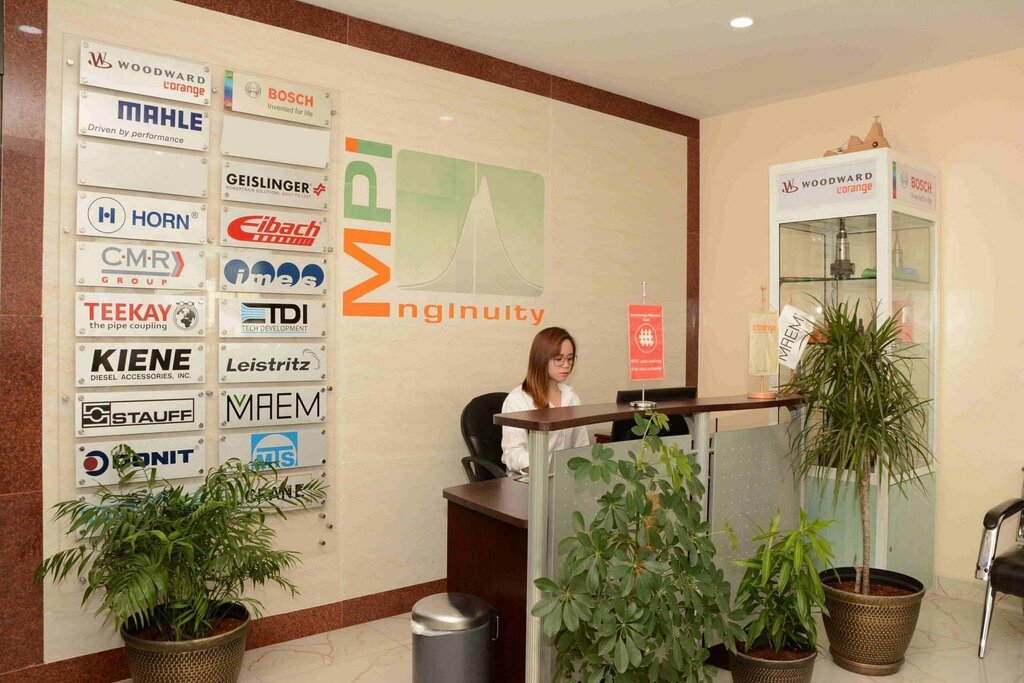 Engine repairs Marine Power International, Sharjah, photo