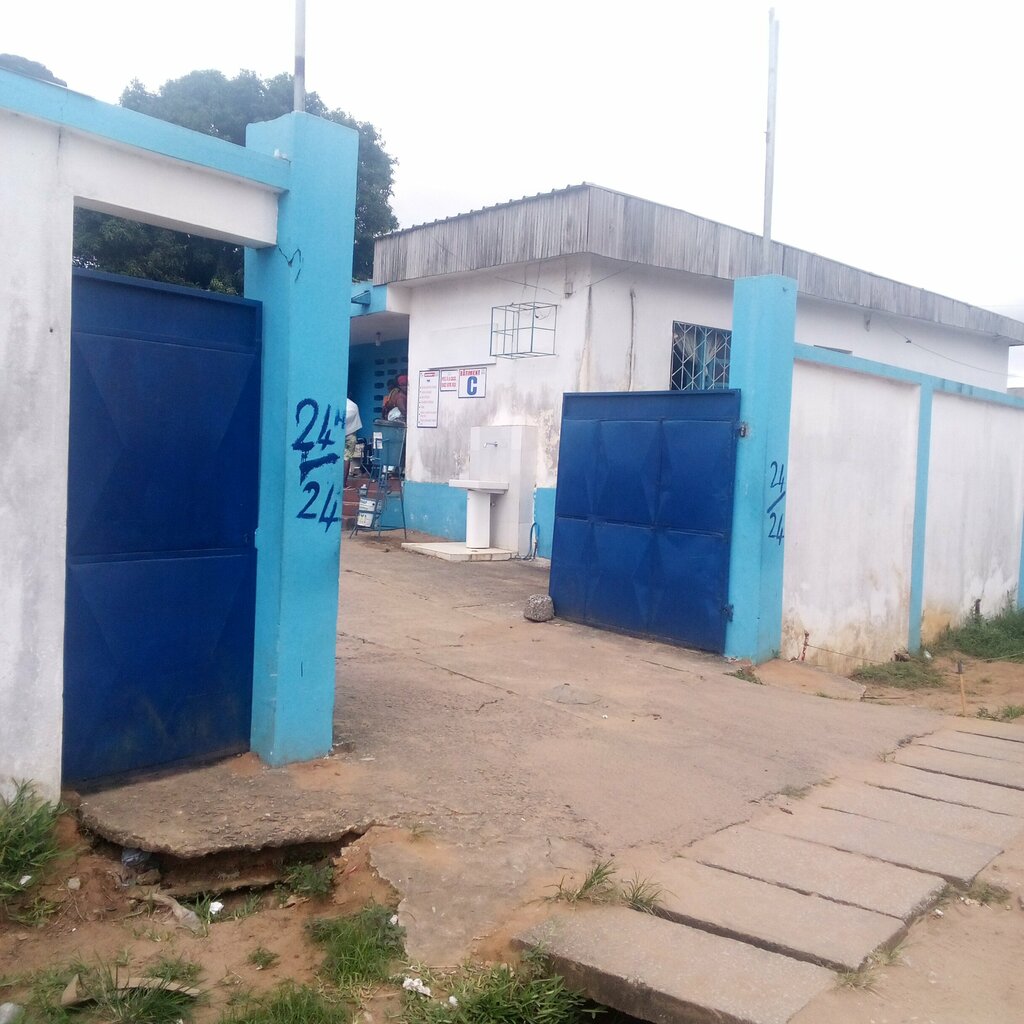 Medical center, clinic Formation Sanitaire Thérèse Houphouet Boigny De Locodjoro, Abidjan, photo