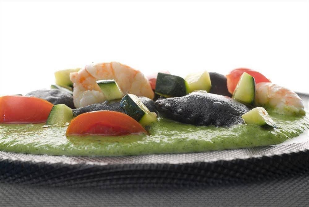 Фото Smeraldo Suites & SPA