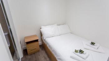 Фото Maldron Hotel Manchester City Centre