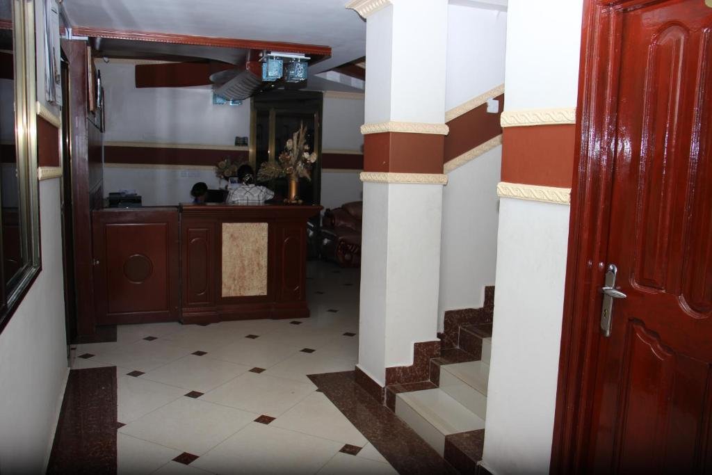 Фото Lenana Hotel