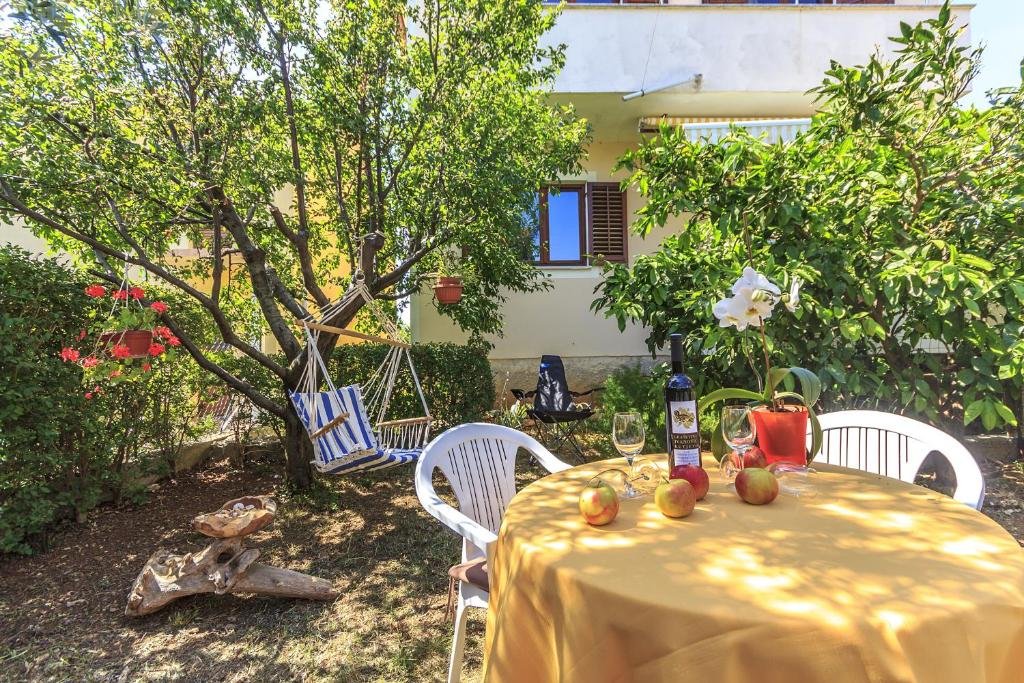 Фото Apartments Lorencin