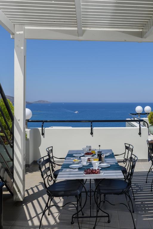 Фото 94345594075