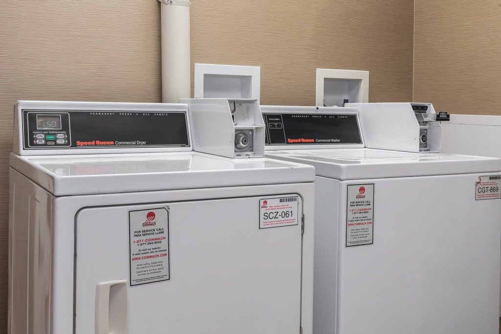 Фото Comfort Inn Indianapolis North - Carmel