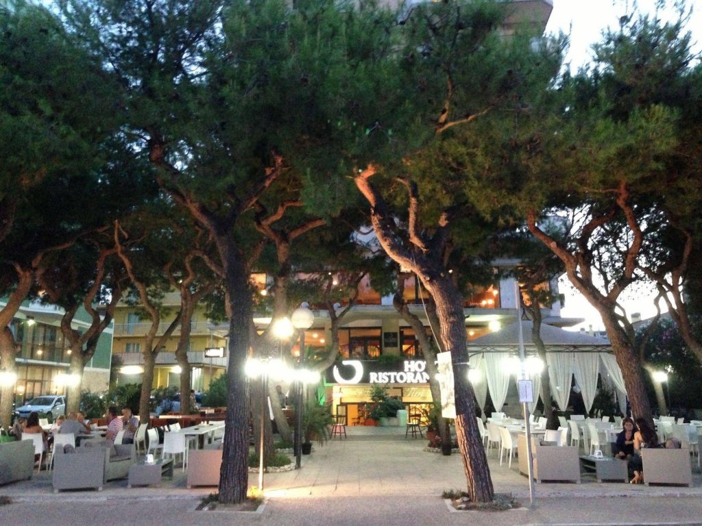 Фото Hotel La Perla Preziosa