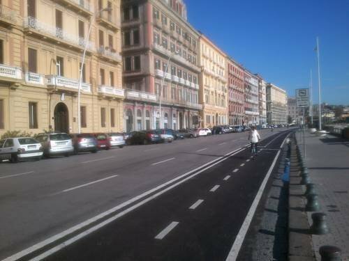Гостиница La Dimora dei Baroni в Неаполе