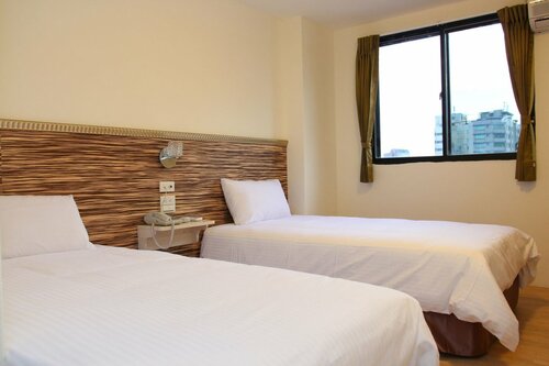 Гостиница Dung Shin Hotel в Тайдуне