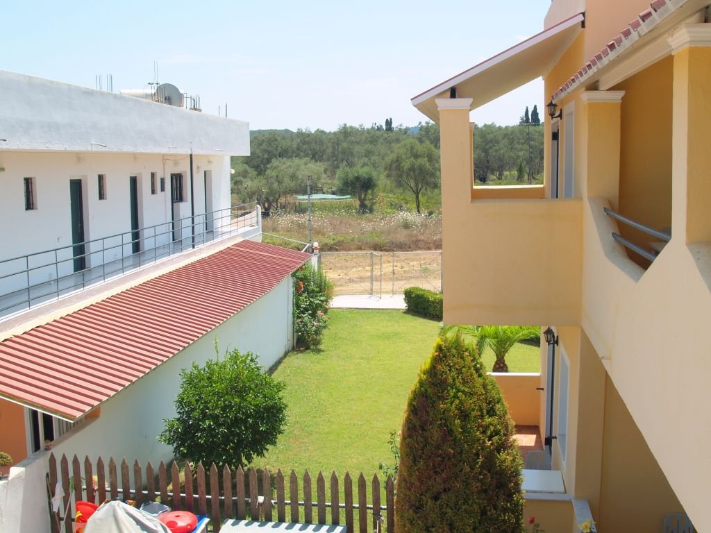 Фото Nikos Villas