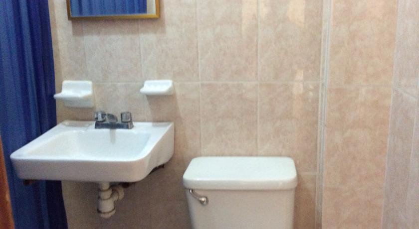 Фото Hotel Los Arcos