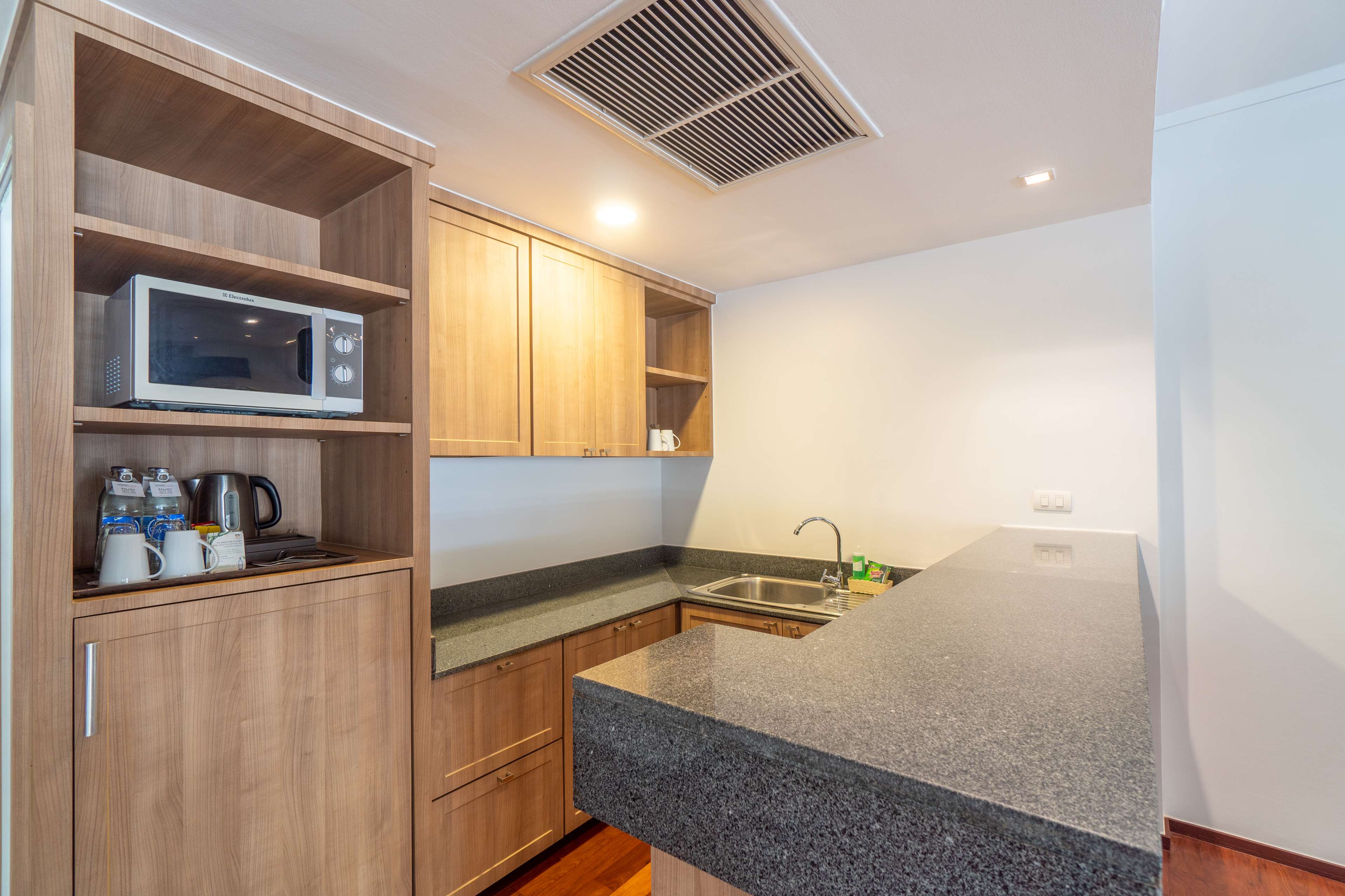 Фото Radisson Resort and Suites Phuket