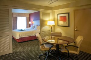 Гостиница Hampton Inn Pensacola-Airport