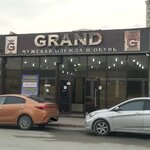 Grand (Irchi Kazaka Street, 136), tienda de ropa