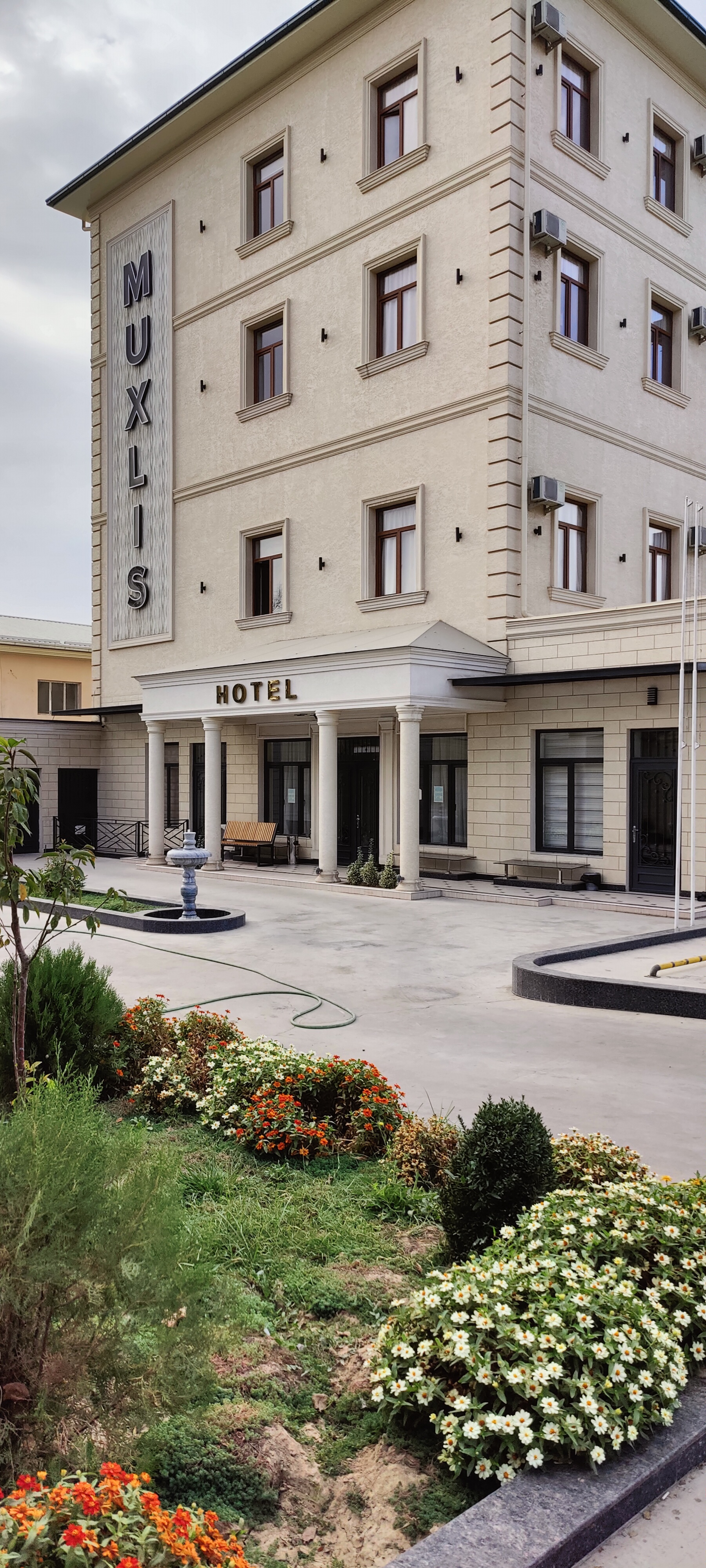 Фото Muxlis Hotel