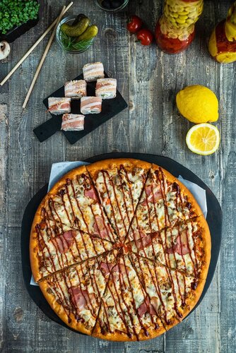 محل صنع البيتزا Npizza ، مقاطعة كورسك، صورة