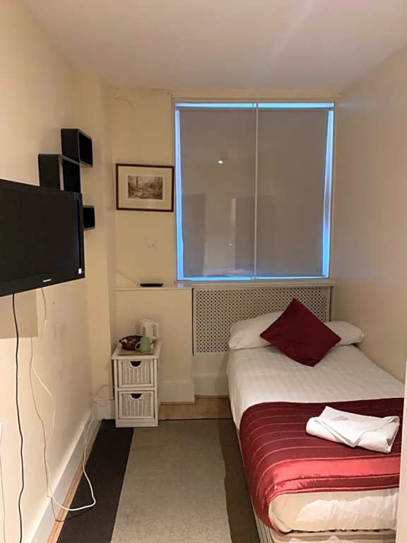 Фото The Thanet Hotel