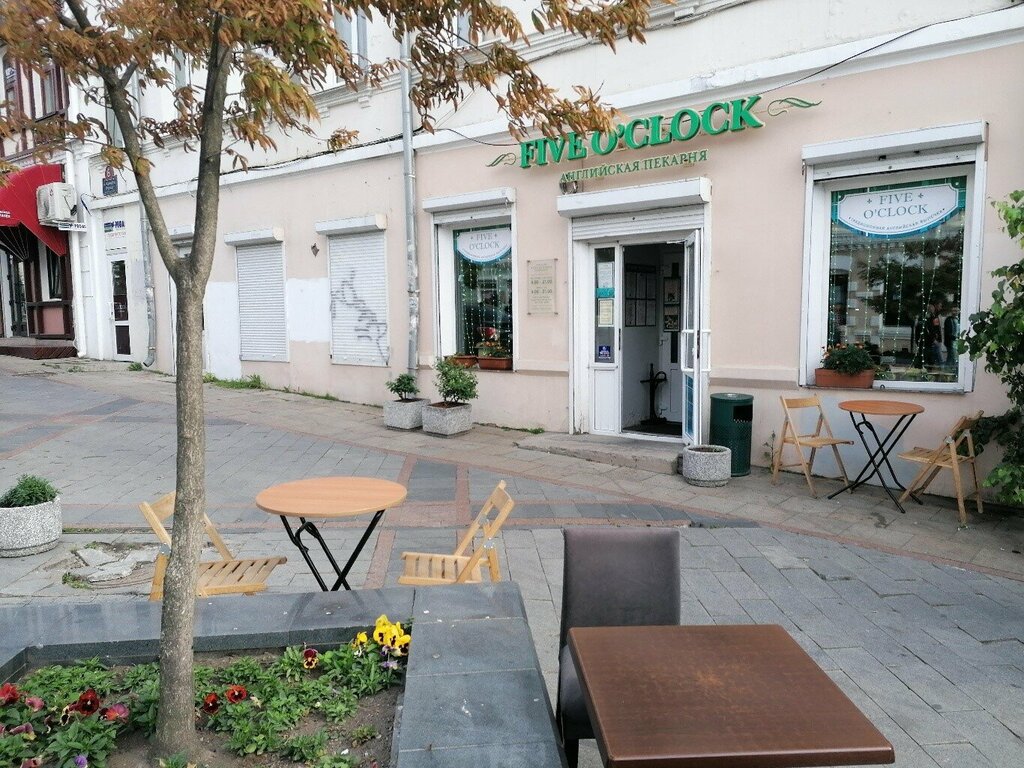 Reviews of Singapura, Primorye Territory, Vladivostok, Admirala Fokina Street, 1