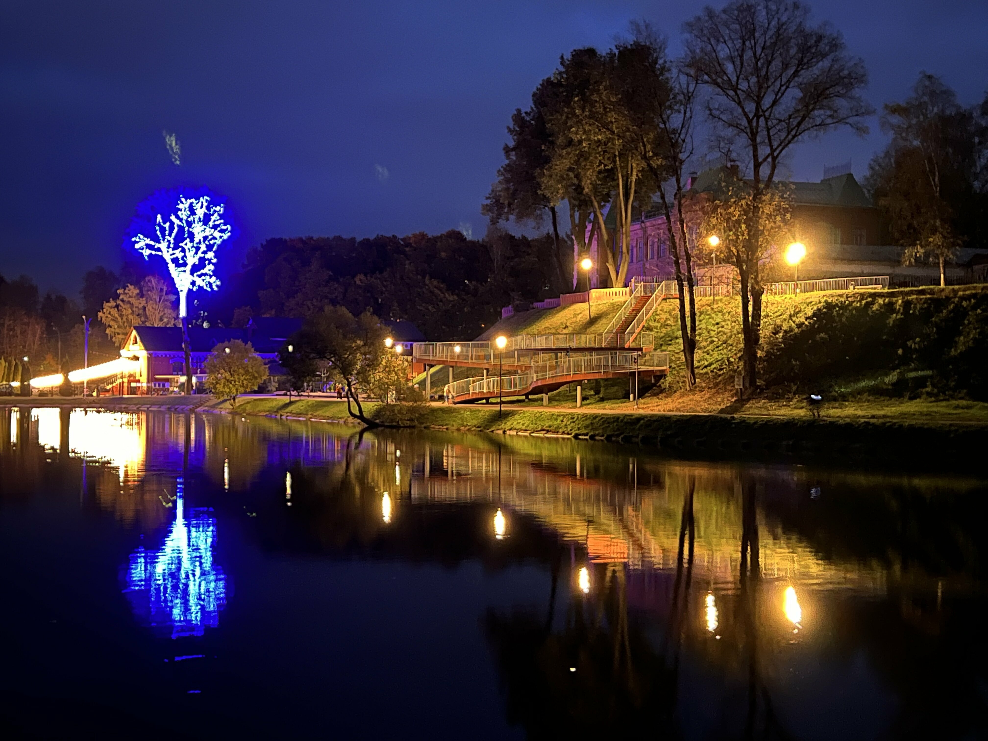 Фото Four Lions House