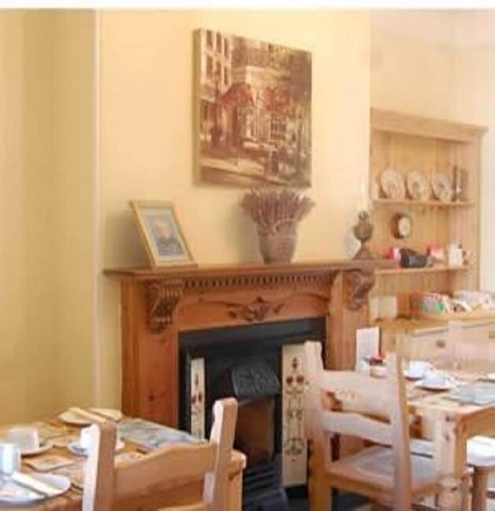 Фото The Olive Branch