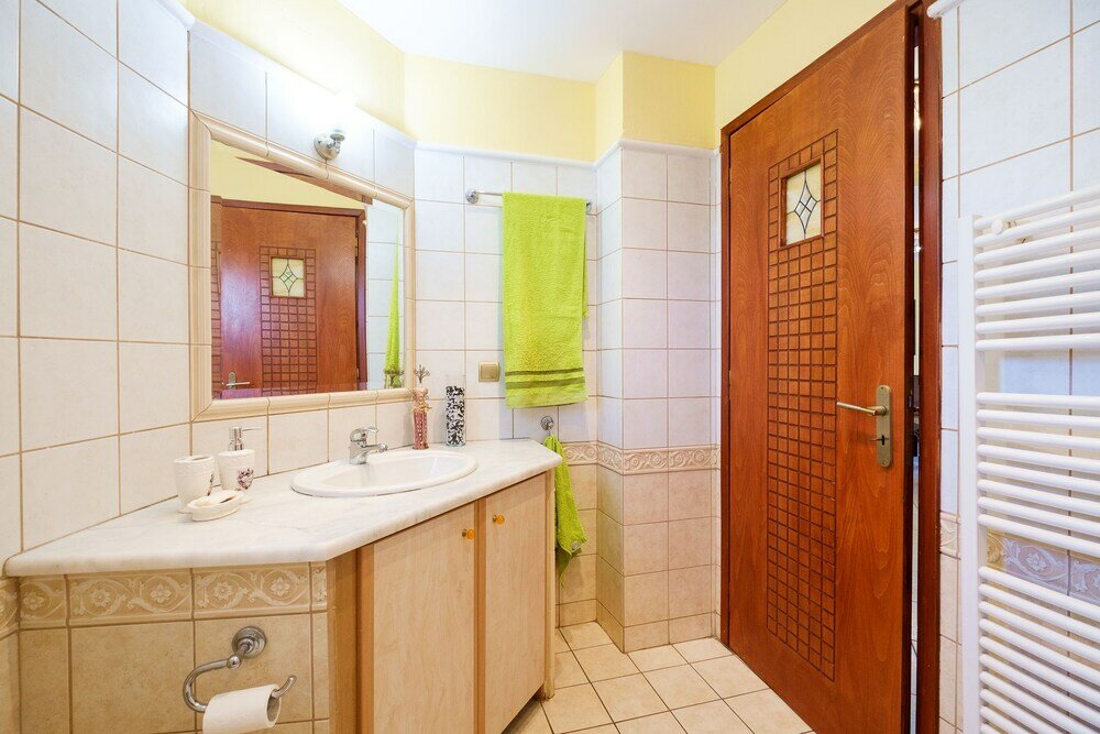 Фото Relaxing Family Home near Beaches