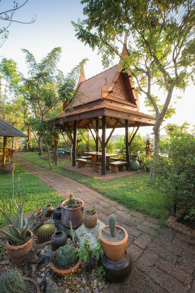 Фото Cattani's Riverside Home