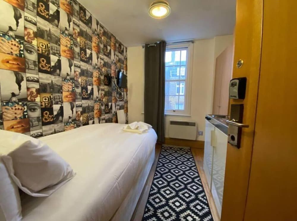 Фото 80 Inverness Terrace