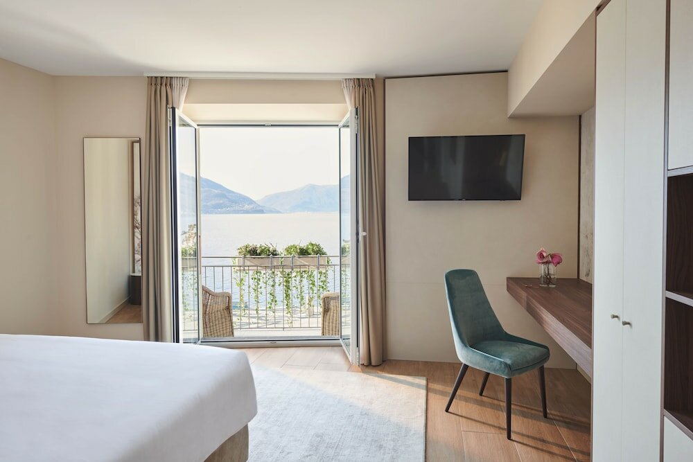 Фото Vista Lakefront Boutique Hotel