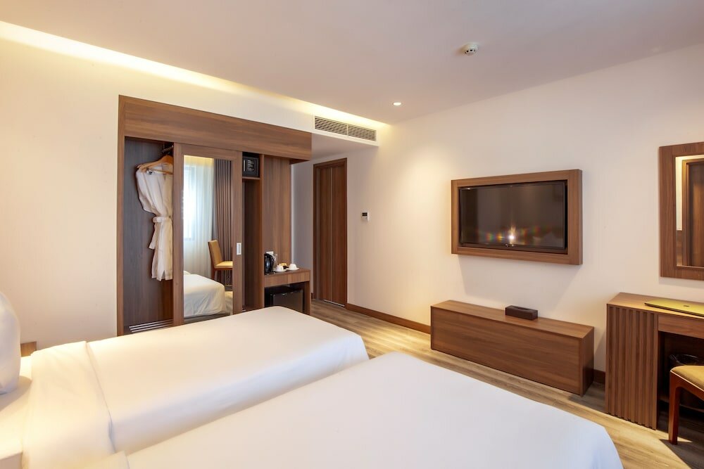 Фото Merlot Hotel